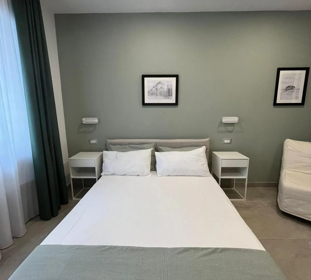 Domus Cervantes Apartment Nápoles Pensión