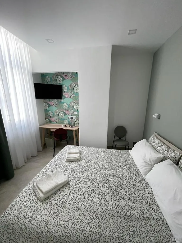 Domus Cervantes Apartment Naples